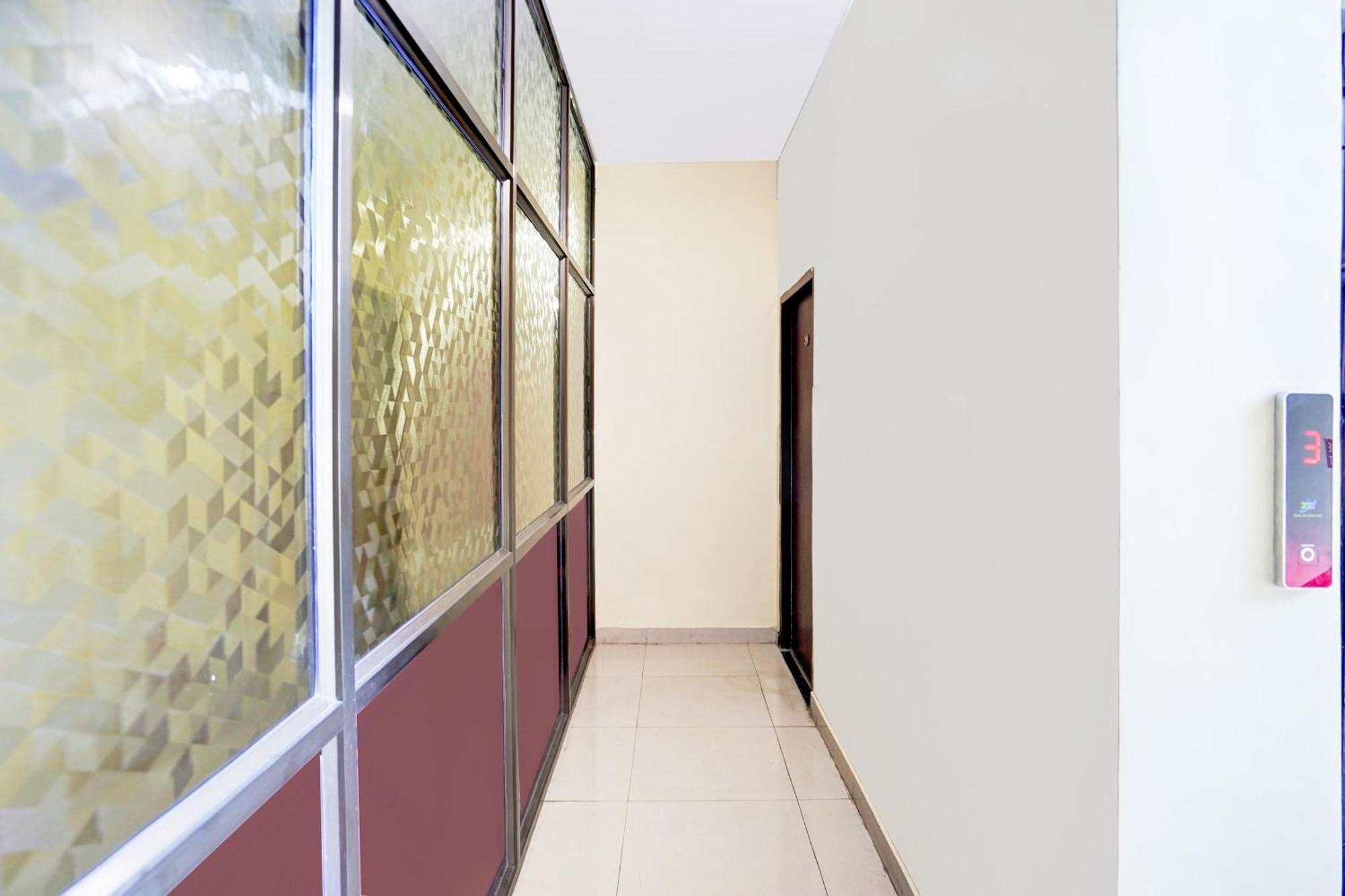Super Hotel O Blw Kakarmatta Near Banaras Junction Varanasi Luaran gambar