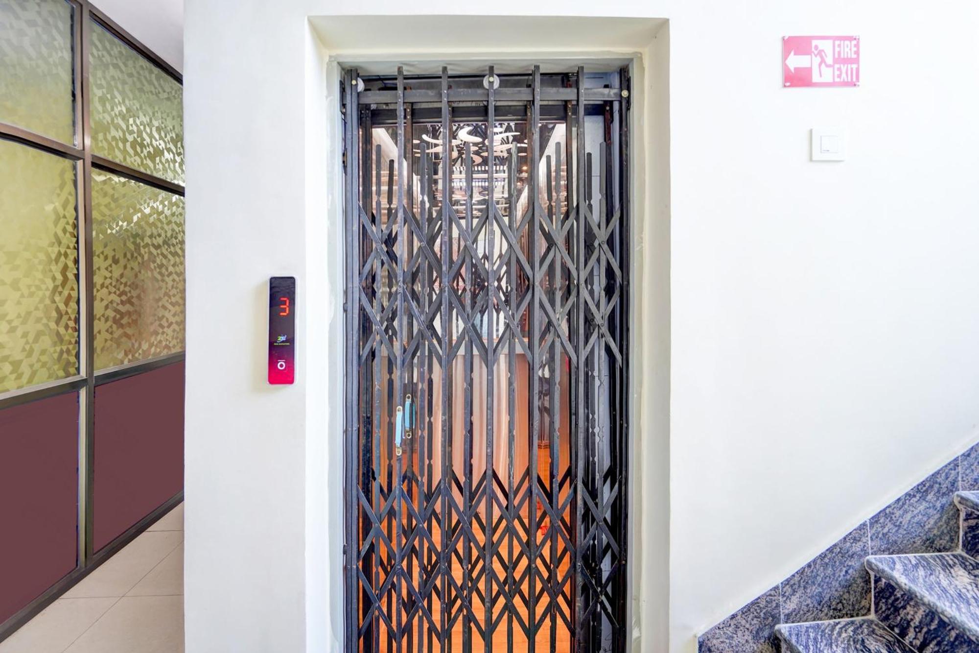 Super Hotel O Blw Kakarmatta Near Banaras Junction Varanasi Luaran gambar